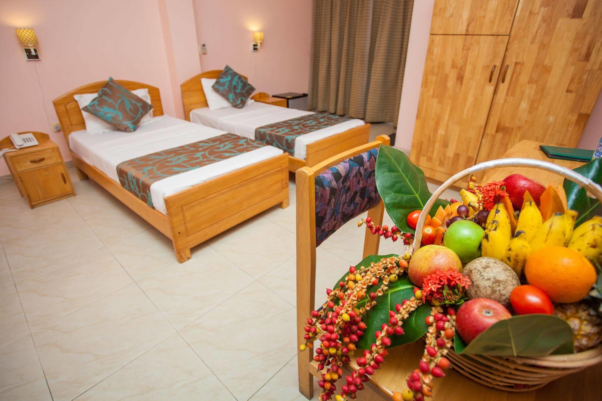 Navro Beach Resort Panadura Exteriör bild