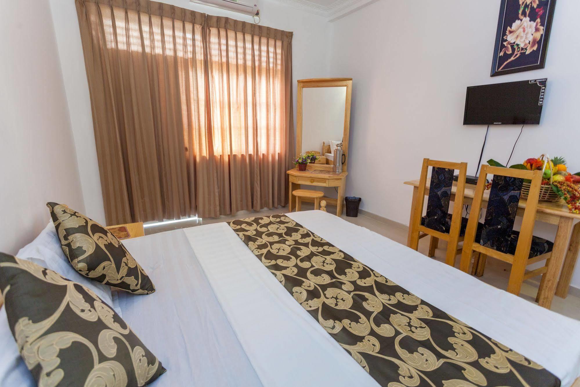 Navro Beach Resort Panadura Exteriör bild